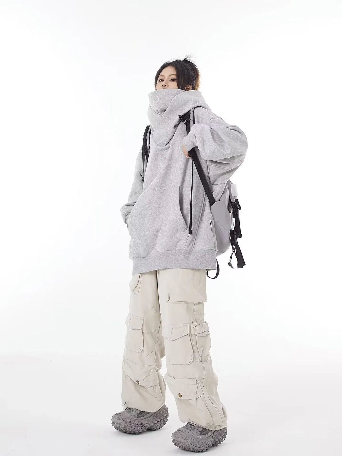 Shroud Hoodie med Høj Hals