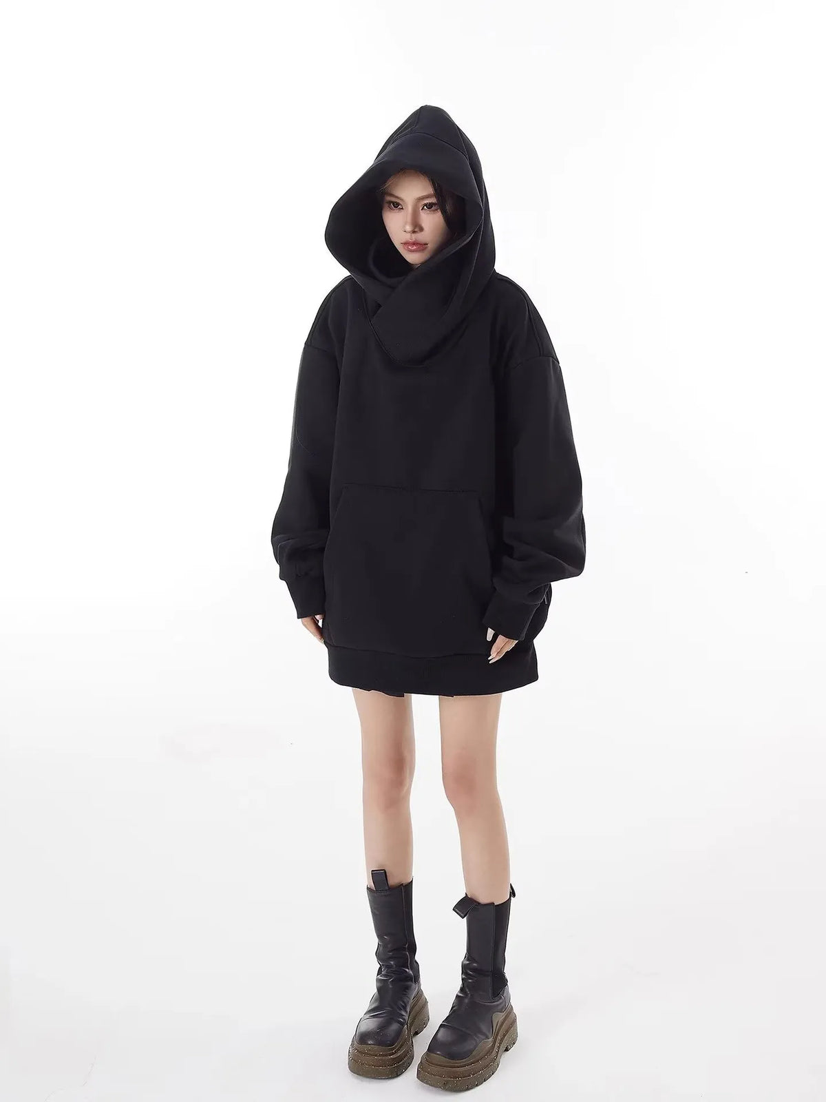 Shroud Hoodie med Høj Hals