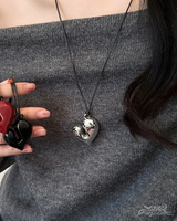 OFFSEAL Chunky Heart Necklace