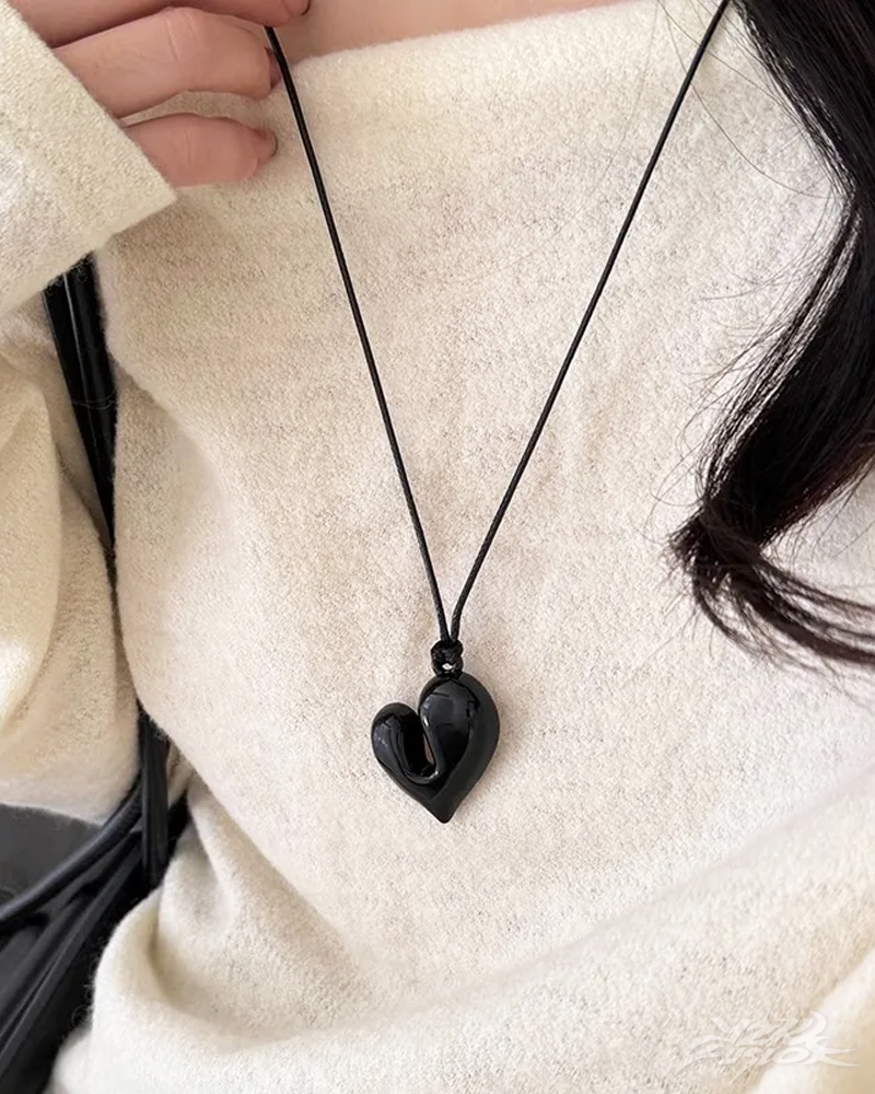 OFFSEAL Chunky Heart Necklace
