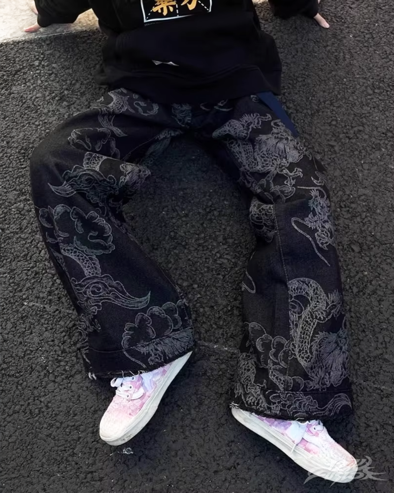 OFFSEAL Dragon Print Jeans