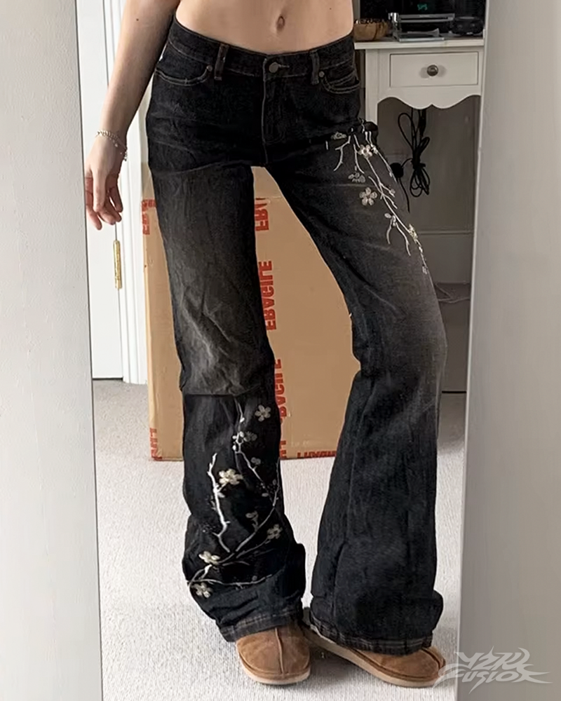 OFFSEAL Y2K Floral Embroidered Flare Jeans