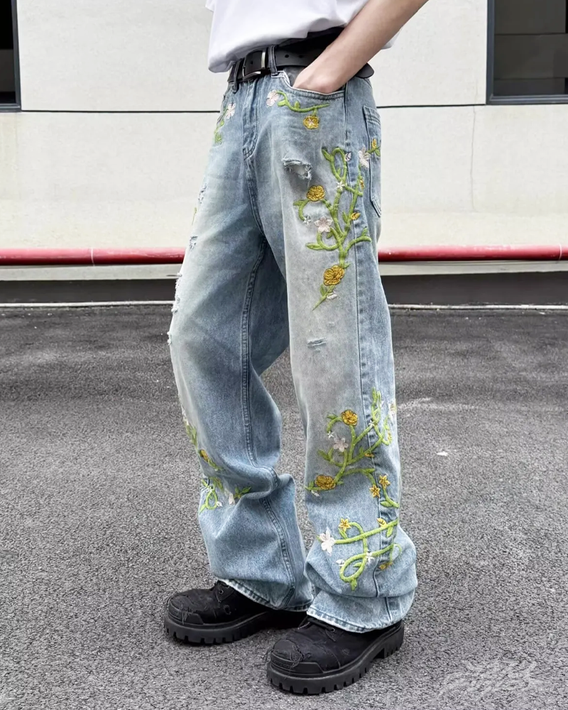 OFFSEAL Floral Embroidered Jeans
