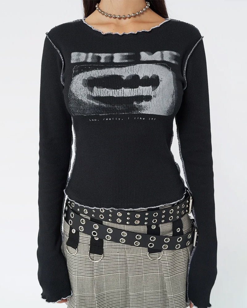 OFFSEAL Grunge Long-Sleeve Top