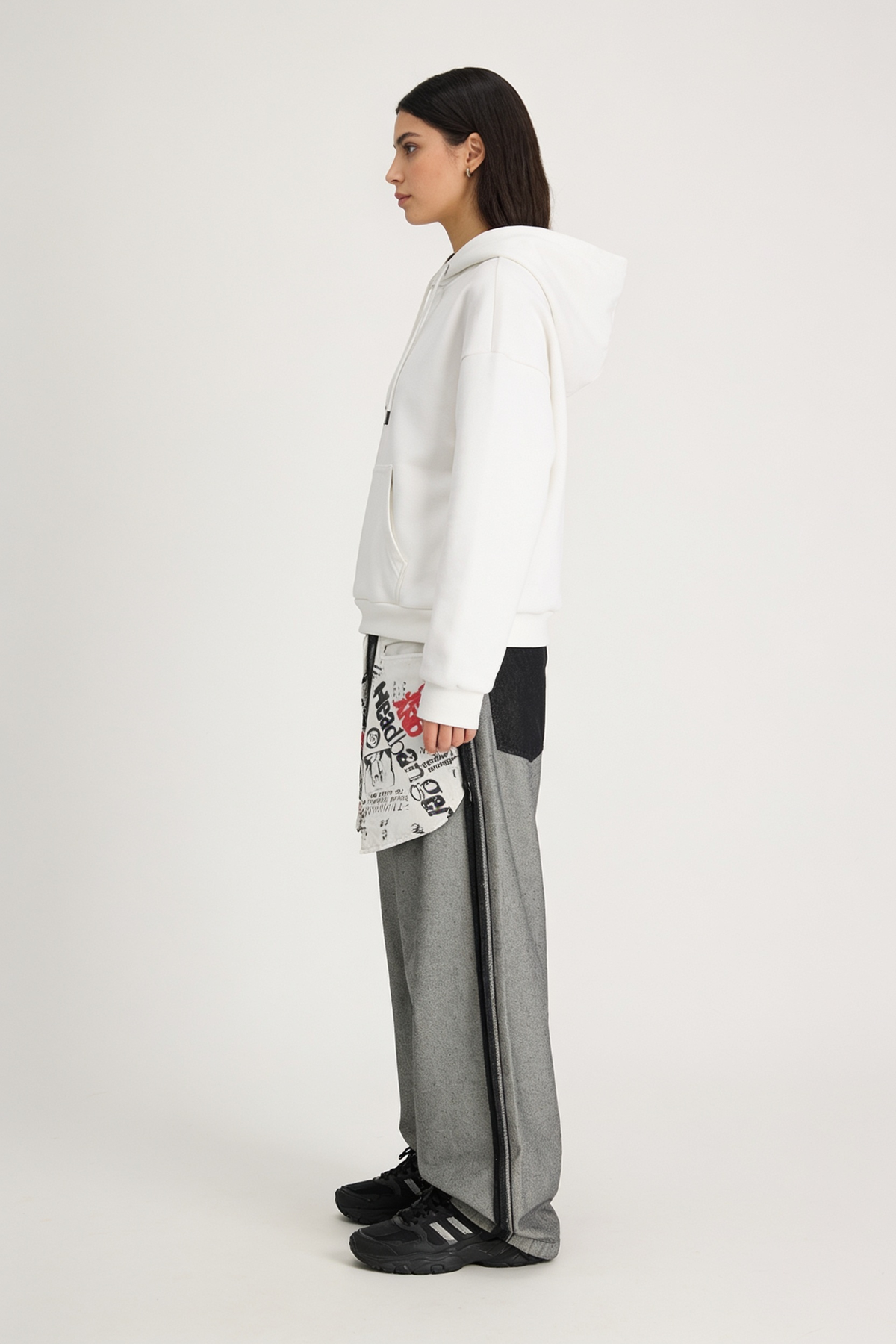 Vintage Graphic Contrast Wide-Leg Jeans