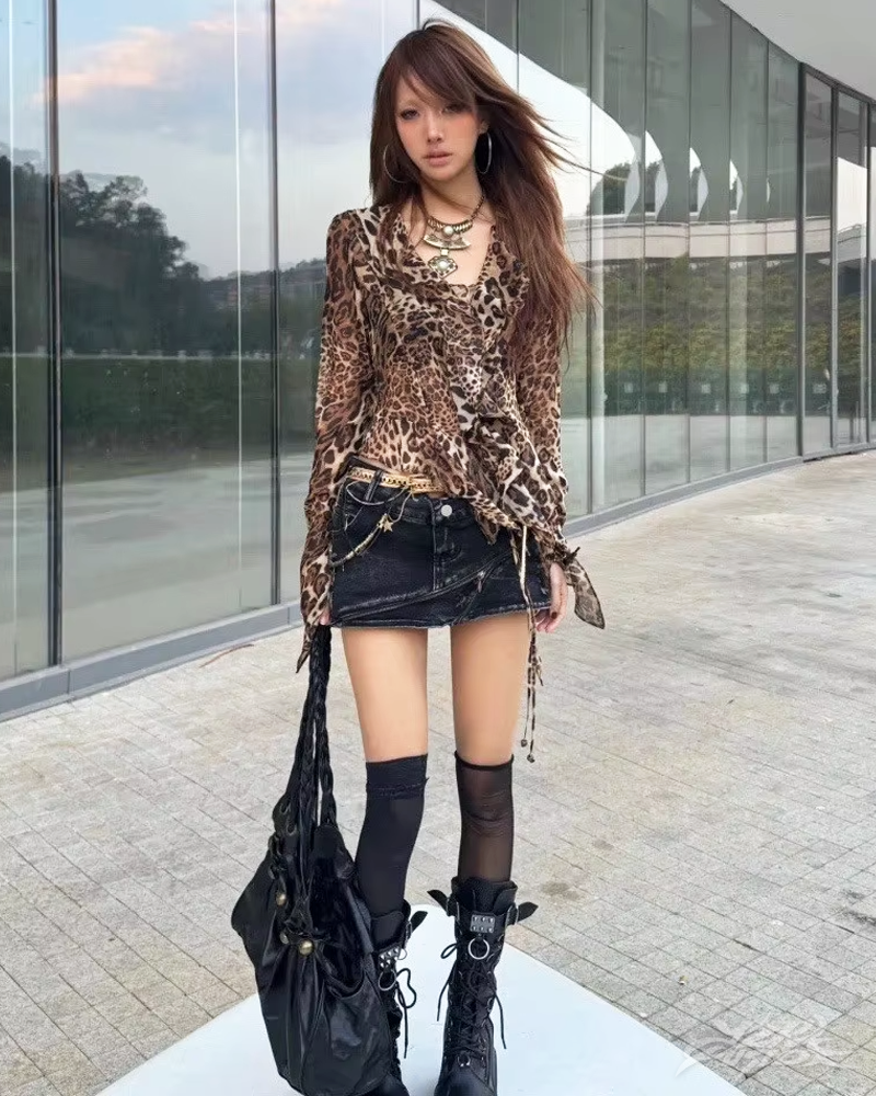 OFFSEAL Leopard Print Ruffle Blouse