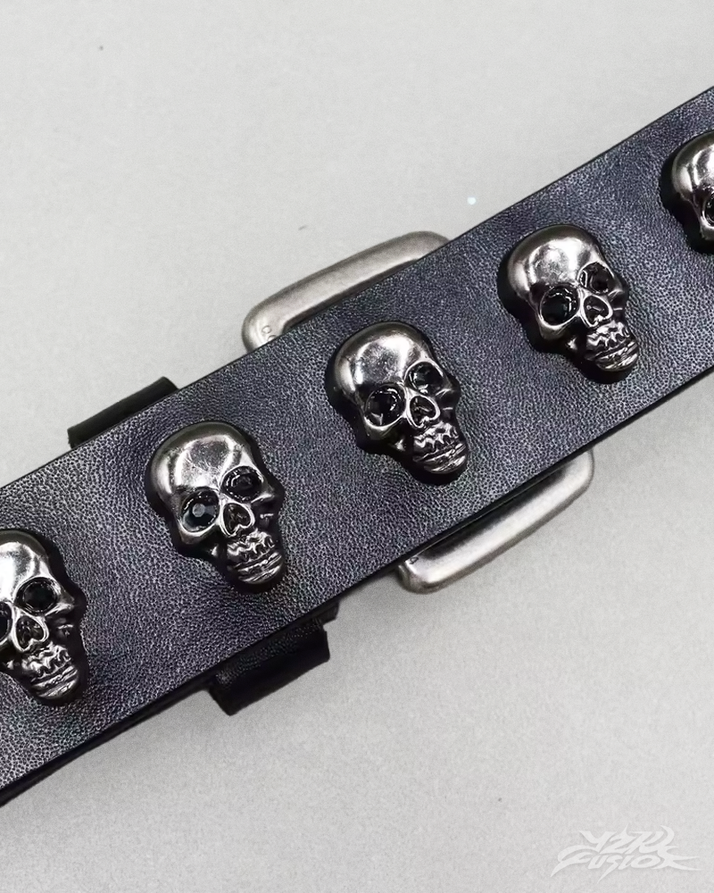 OFFSEAL Skull Studded Belt