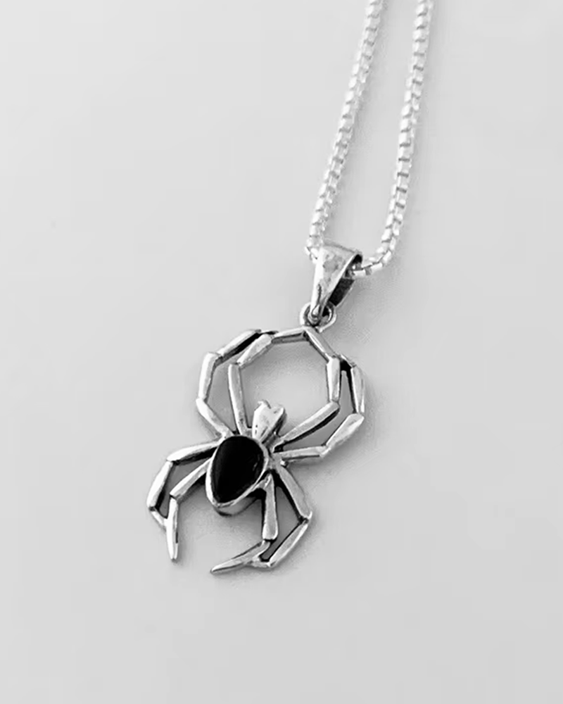 OFFSEAL Spider Pendant Necklace
