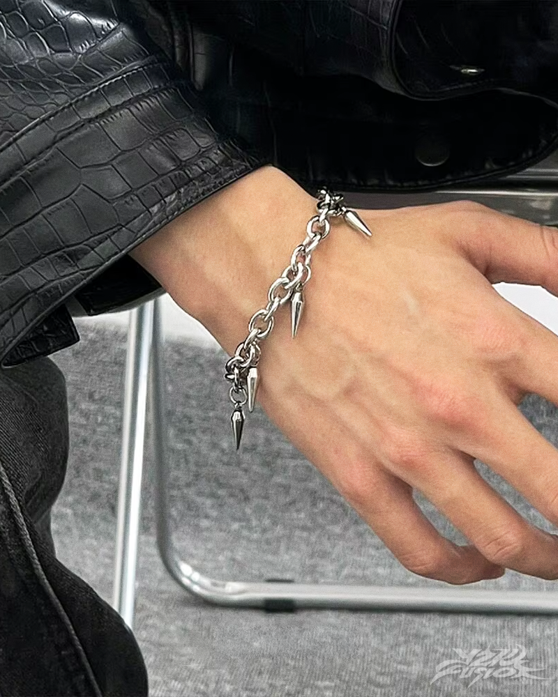 OFFSEAL Spike Chain Bracelet