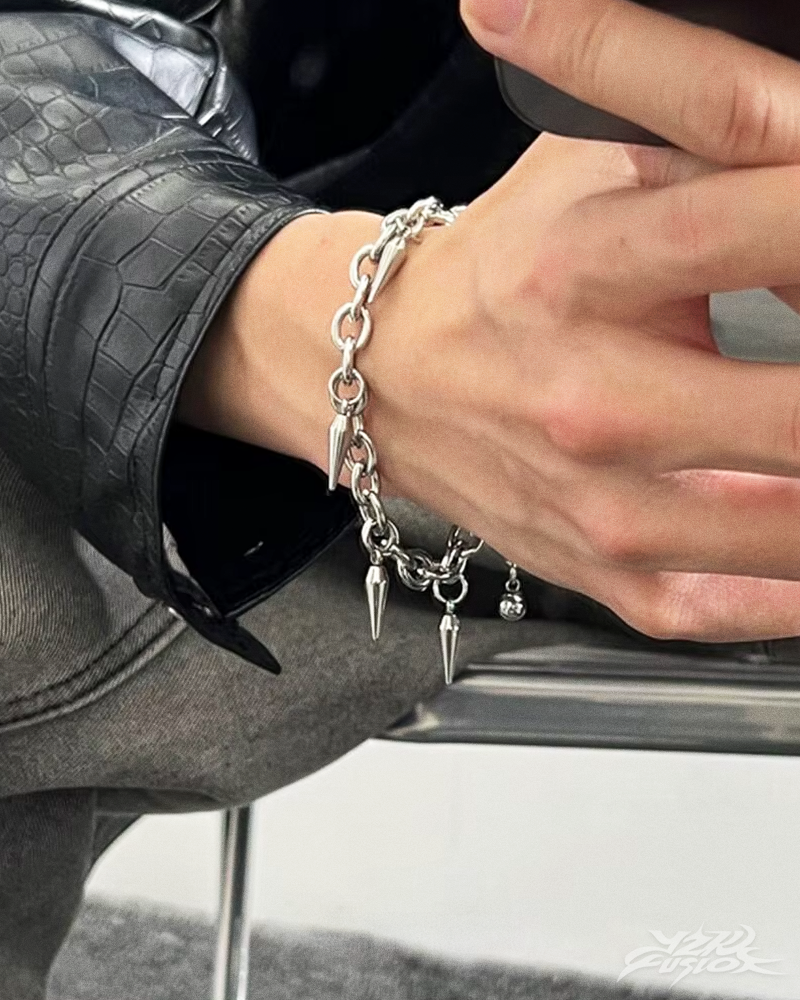 OFFSEAL Spike Chain Bracelet
