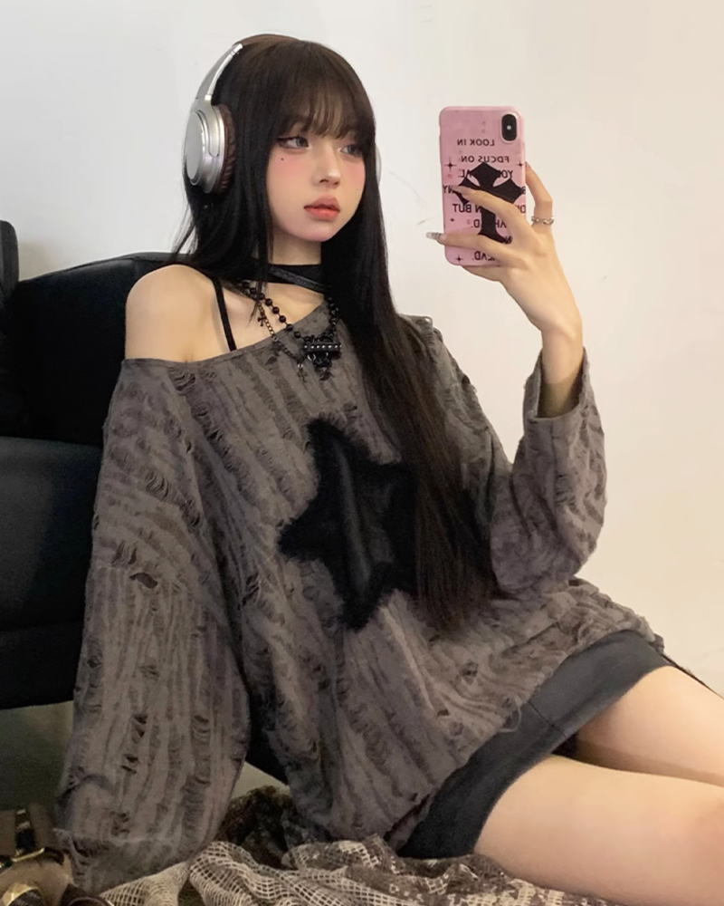 OFFSEAL Star Distressed Sweater