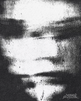OFFSEAL Y2K Blurry Face Shirt