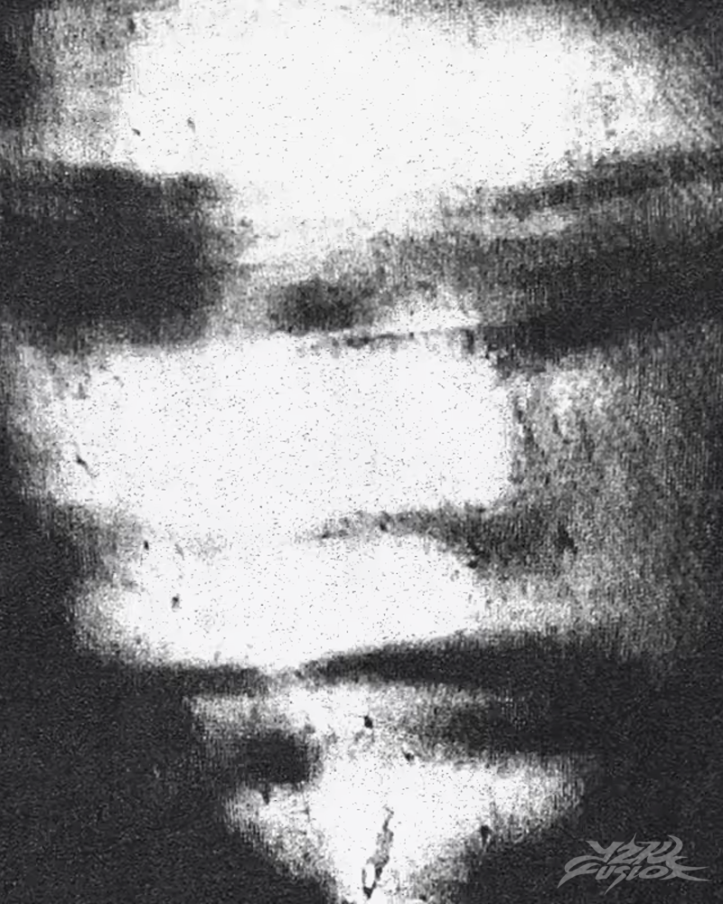 OFFSEAL Y2K Blurry Face Shirt