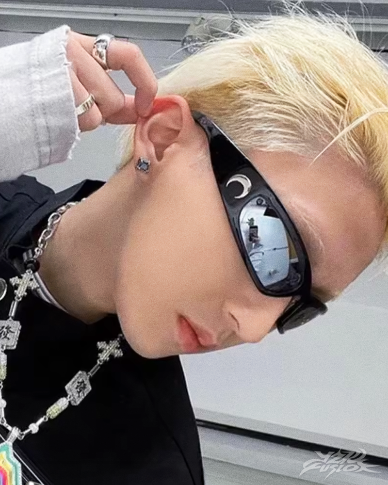 OFFSEAL Y2K Wraparound Sunglasses