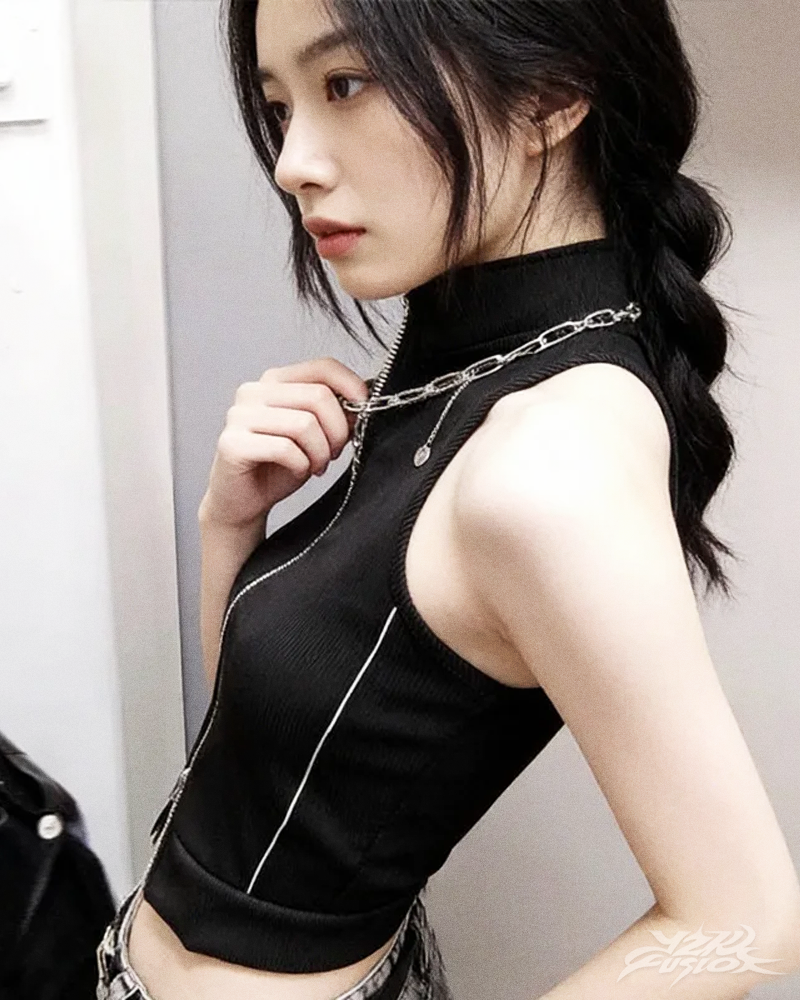 OFFSEAL Y2K Zip-Up Tank Top