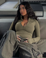 OFFSEAL Zip-Up Crop Top